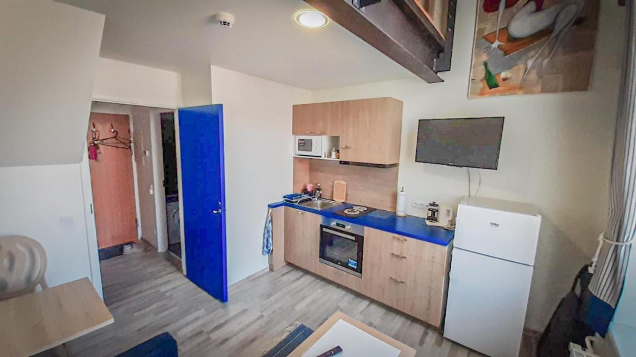 City Beach Apartment Tallinn Buitenkant foto
