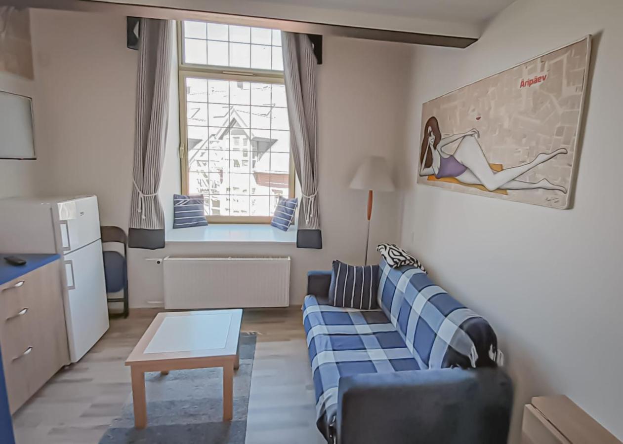 City Beach Apartment Tallinn Buitenkant foto