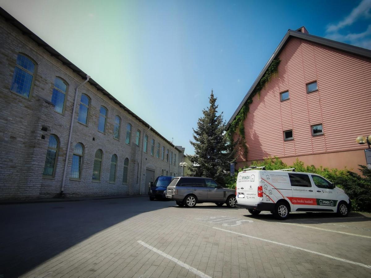 City Beach Apartment Tallinn Buitenkant foto