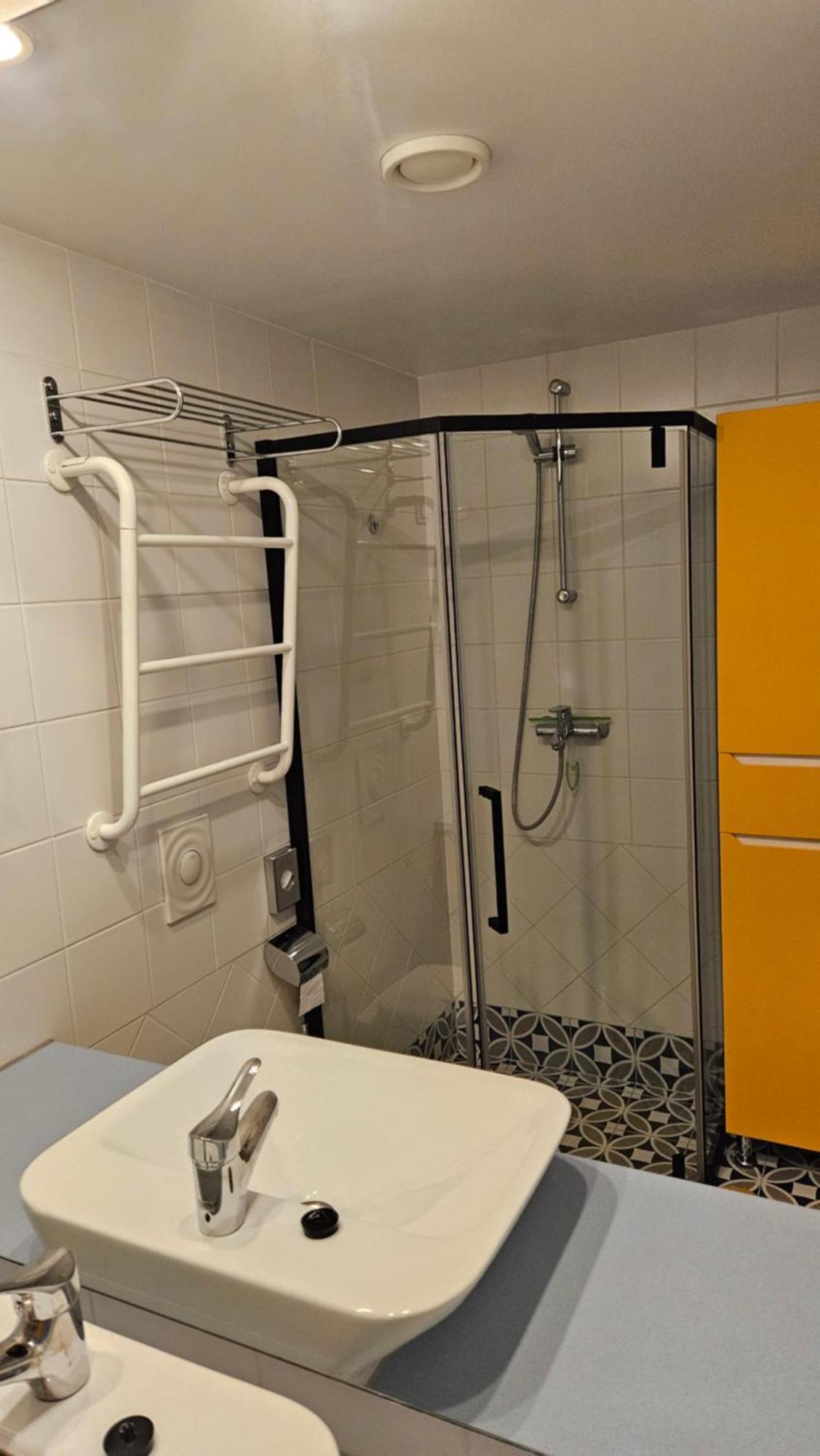City Beach Apartment Tallinn Buitenkant foto